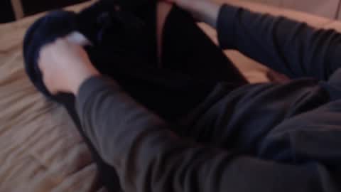 I love the ol in-n-out  online show from December 2024 04:04:02 AM