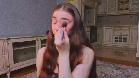 hello guys im Lilian online show from September 2025 03:17:02 AM