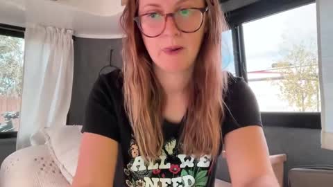 Snapshot of wanderlustjade chatting on October 2025 03:31:01 PM Jade  Adonis online show from October 2025 03:31:01 PM