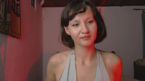 Snapshot of wanderwhitch chatting on February 2026 02:01:02 AM Miya online show from February 2026 02:01:02 AM