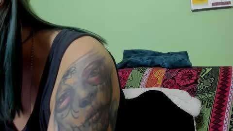 Waningrose  Lu online show from February 2025 03:26:01 PM