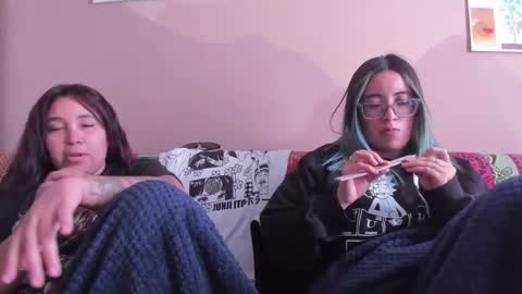 Waningrose  Lu online show from September 2025 09:37:01 PM