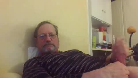 Snapshot of wanky357 chatting on December 2025 01:02:02 AM Tibo Love online show from December 2025 01:02:02 AM