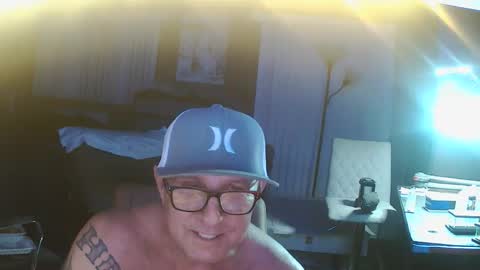 Snapshot of wantitbutyoucanthaveit chatting on November 2025 11:42:02 AM inittogetitin online show from November 2025 11:42:02 AM