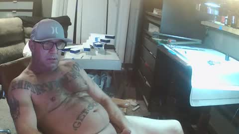 Snapshot of wantitbutyoucanthaveit chatting on November 2025 10:17:02 AM inittogetitin online show from November 2025 10:17:02 AM