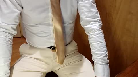 wantsuitforsex online show from January 2025 05:20:01 PM