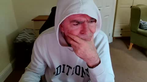 Snapshot of wanttobefree22 chatting on October 2025 08:36:01 AM wanttobefree22 online show from October 2025 08:36:01 AM