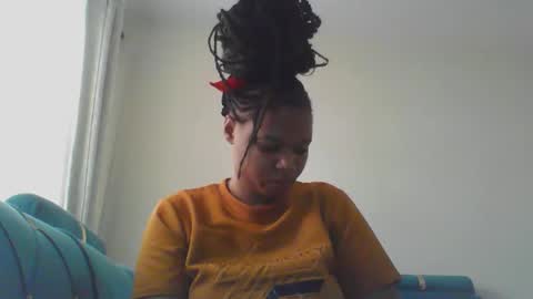 wapgirl22 online show from April 2026 04:46:01 AM