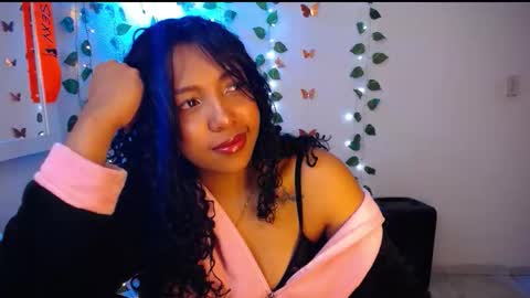Snapshot of warisgoddes chatting on May 2026 10:00:01 AM EMILY online show from May 2026 10:00:01 AM