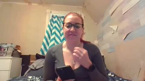 warwhore24 online show from December 2024 10:37:01 PM