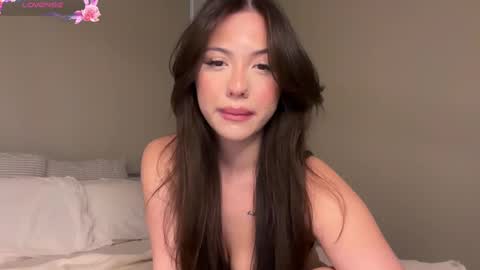 Snapshot of wasianbby chatting on February 2025 09:03:01 AM Hey my name is Mila Girl next door x online show from February 2025 09:03:01 AM