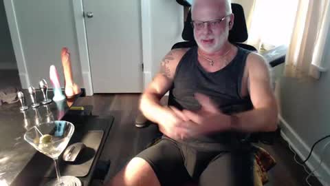 Snapshot of wasted_daze_ chatting on May 2026 09:53:01 PM wasted_daze_ online show from May 2026 09:53:01 PM