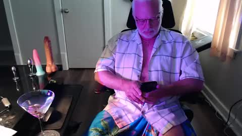 Snapshot of wasted_daze_ chatting on May 2026 09:55:01 PM wasted_daze_ online show from May 2026 09:55:01 PM