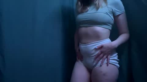 watchandwantme online show from April 2026 04:15:01 AM