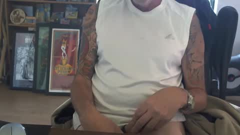 Snapshot of waterfire420 chatting on December 2024 09:27:01 PM waterfire420 online show from December 2024 09:27:01 PM