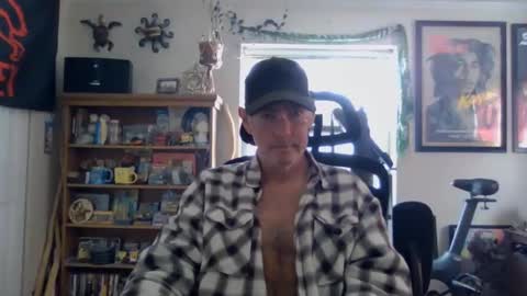 Snapshot of waterfire420 chatting on February 2025 06:19:01 PM waterfire420 online show from February 2025 06:19:01 PM