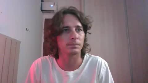 wave_boyy online show from March 2026 02:28:01 AM