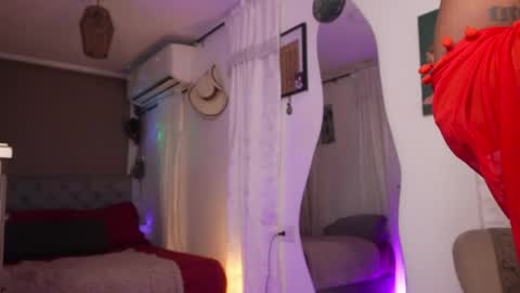 Snapshot of wayuu_goddess chatting on May 2026 01:09:02 PM Wayuu Goddess 3 online show from May 2026 01:09:02 PM