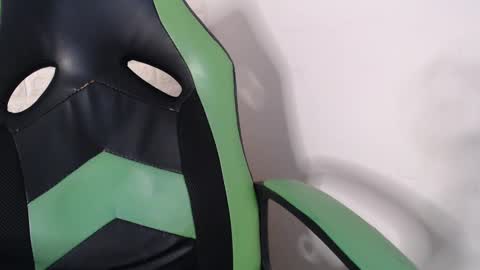 Trixie 3 online show from January 2025 01:16:02 PM