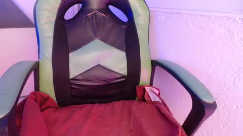 Trixie 3 online show from September 2025 02:16:01 PM