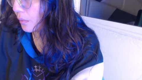 Trixie 3 online show from September 2025 01:25:02 PM