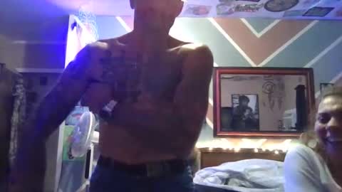 Snapshot of we_r_freaks chatting on February 2026 10:58:02 AM we_r_freaks online show from February 2026 10:58:02 AM