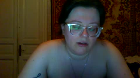 Snapshot of webgirl2 chatting on July 2026 08:44:02 PM Marina online show from July 2026 08:44:02 PM