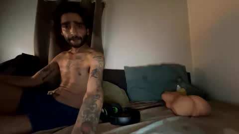 ShootingWebs online show from May 2026 04:41:02 AM