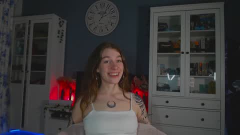  moon  online show from February 2025 02:59:01 PM