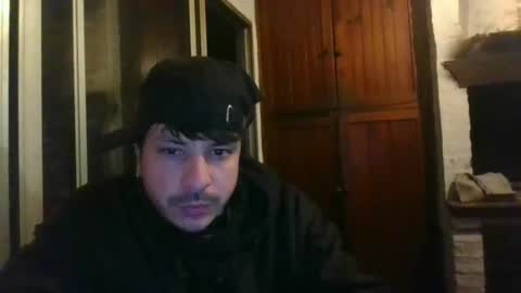 Snapshot of weedlover66 chatting on June 2026 04:35:01 AM weedlover online show from June 2026 04:35:01 AM