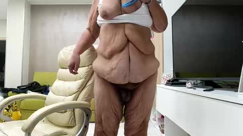 Tittyboy984 online show from November 2025 10:02:01 PM