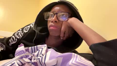 Snapshot of weeklyrush chatting on February 2025 02:14:01 AM GoddessRush online show from February 2025 02:14:01 AM