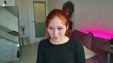 Weisser moon online show from February 2026 05:25:02 AM