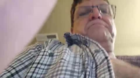 welderod online show from October 2025 08:20:01 PM