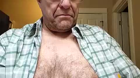 Snapshot of welderod chatting on June 2026 08:11:01 PM welderod online show from June 2026 08:11:01 PM