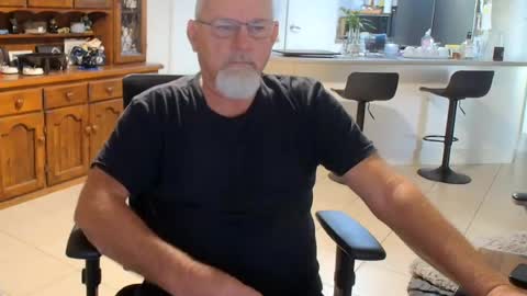 Wellhelloo online show from July 2026 07:00:02 AM