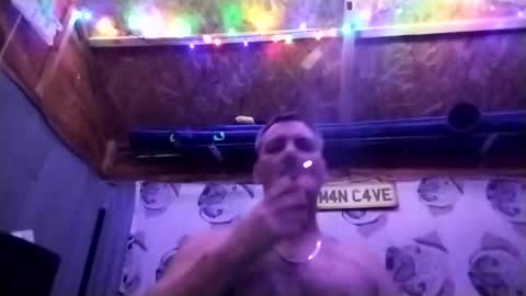 Welshdragon37 online show from December 2025 05:41:01 PM