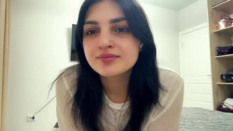 Kiki online show from April 2026 07:14:01 PM