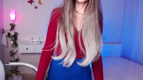 Wendi Foster online show from December 2024 07:41:02 PM