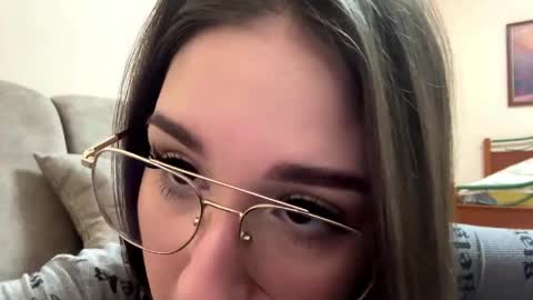 Anna online show from April 2026 04:23:01 PM