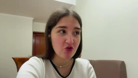 Anna online show from June 2026 04:09:01 PM