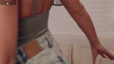 Im Wendy online show from September 2025 07:57:01 PM