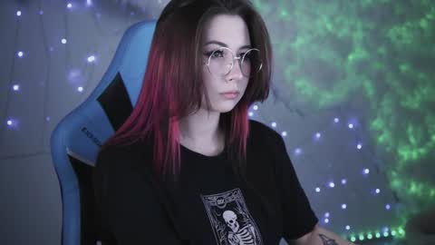 little girl who is always rightLisa online show from January 2025 02:26:01 AM