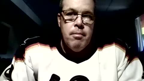 Snapshot of westcoasthockeyplayer chatting on June 2026 04:11:01 PM westcoasthockeyplayer online show from June 2026 04:11:01 PM