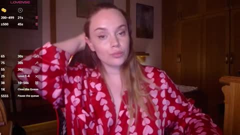 Lana online show from March 2026 09:36:02 PM