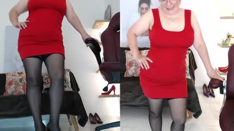 Snapshot of wet_liss chatting on April 2026 04:17:02 PM Diva online show from April 2026 04:17:02 PM