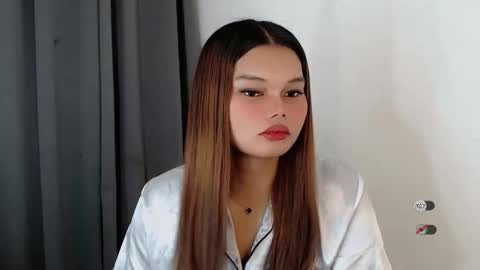 Snapshot of wet_velvet_xo chatting on February 2026 05:02:01 AM wet_velvet_xo online show from February 2026 05:02:01 AM