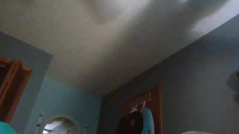 Snapshot of wetduck77777 chatting on October 2025 10:21:02 AM wetduck77777 online show from October 2025 10:21:02 AM