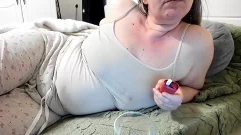 Snapshot of wetladyjoy chatting on January 2025 07:08:01 PM Amy online show from January 2025 07:08:01 PM