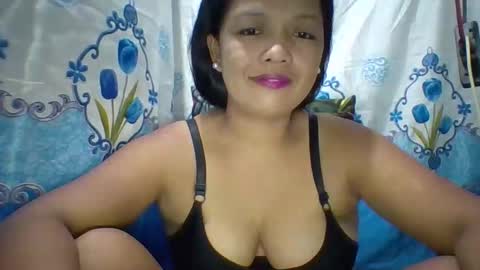 Snapshot of wetpussie4_you chatting on October 2025 04:32:01 AM wetpussie4_you online show from October 2025 04:32:01 AM